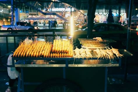 Pratunam Night Market – Aloyxyj