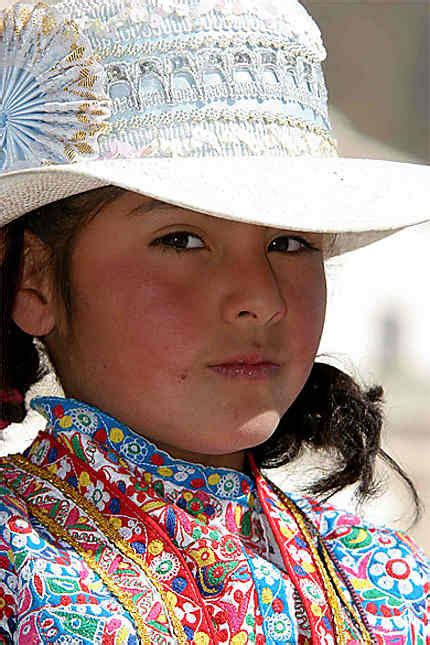 Portrait Portraits Enfants Ca On Del R O Colca P Rou Routard