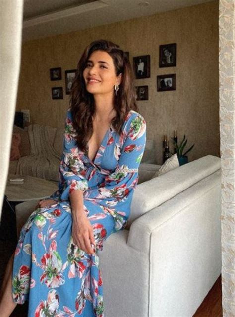 Karishma Tanna Is Enjoying The Last Days Of Summer In This Gorgeous