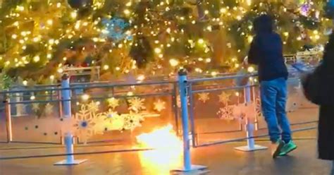 Woman Tries To Burn Sundance Square Christmas Tree - CBS Texas