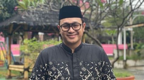 Profil Gilang Dirga Artis Serba Bisa Yang Dikabarkan Meninggal Dunia