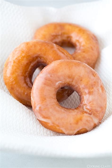 Copycat Krispy Kreme Doughnuts - Cooking Classy