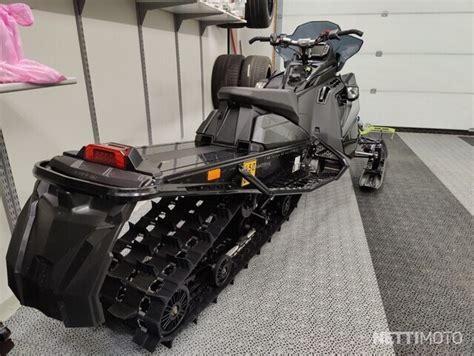 Polaris SwitchBack 650 Assault 146 650 cm³ 2021 Oulu Snow Mobile