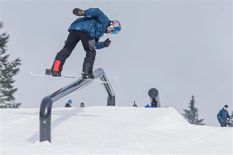 Seb Toots Mark Mcmorris Co Uncorked Video