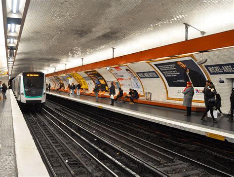 Paris Métro * All PYRENEES · France, Spain, Andorra