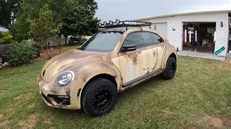 Off Road Volkswagen Beetle Rocks