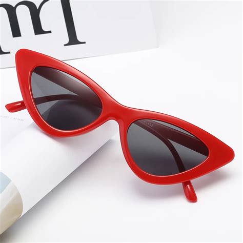 Yooske Small Cat Eye Sunglasses Women Retro Cool Sexy Triangle Sunglass