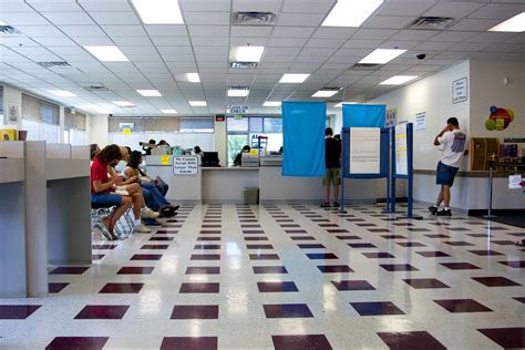 Issues Resolved At Colorado Dmv Offices Late Fees To Be Waived For