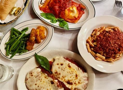 8 Iconic Italian Restaurants That Serve Old Fashioned Recipes Trendradars