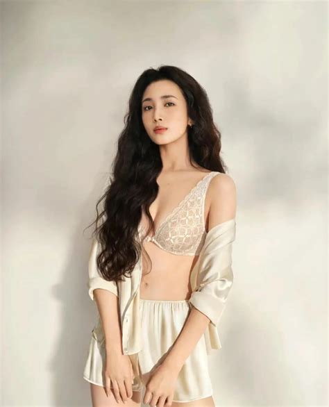 Beauty Star Wang Zixuan Lingerie Sexy Photo IMedia