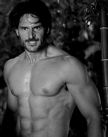 Joe Manganiello Hunt Gifs Get The Best On Giphy