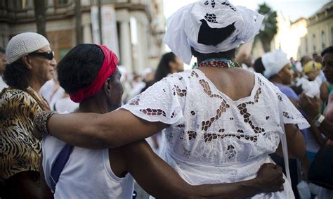 Quantas religiões existem no Brasil Por ondem crescente