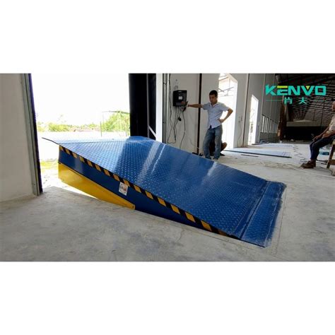 Hydraulic Dock Leveler In Gurgaon Mild Steel 6 15 Ton At Rs 195000 In