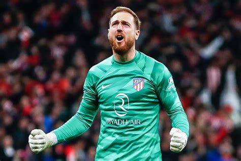 Oblak Y Eslovenia Rascan Un Importante Empate En Su Debut En La Eurocopa