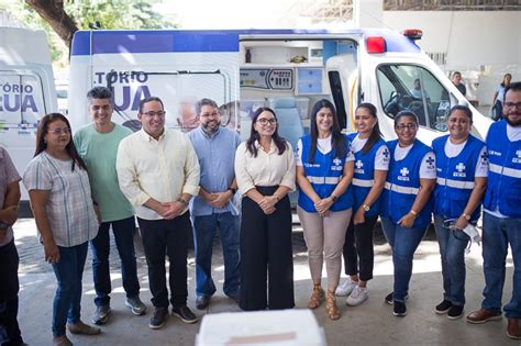 Consult Rio Na Rua Atende Pessoas Em Situa O De Extrema