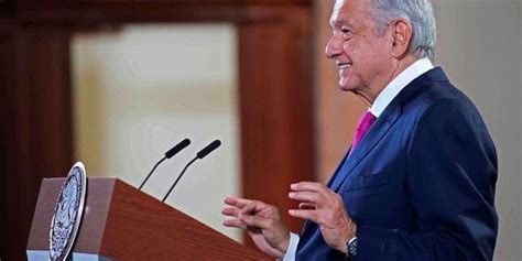 AMLO anuncia el inicio de la reestructuración de la deuda de Pemex El