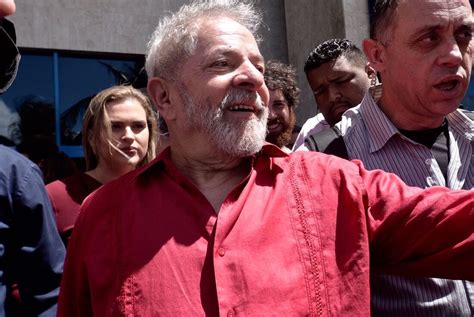 Lula é denunciado por corrupção passiva Folha PE