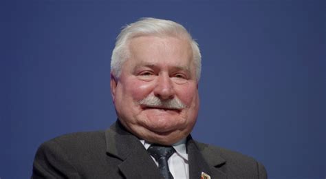 Lech Wałęsa trafił do szpitala