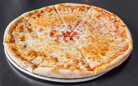 How Many Slices Are In A Pizza Pie The Cheese