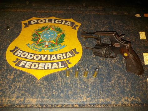 Em Anapúpa A Prf Prende Homem Por Porte Ilegal De Arma De Fogo — Polícia Rodoviária Federal