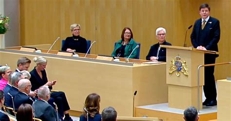 Talmannen Presenterar Löfven Inför Riksdagen Svt Nyheter