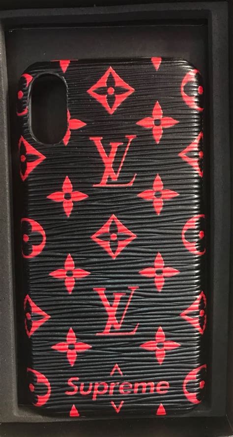 Funda Case Protector Lv Supreme Monograma Rojo IPhone X 450 00 En