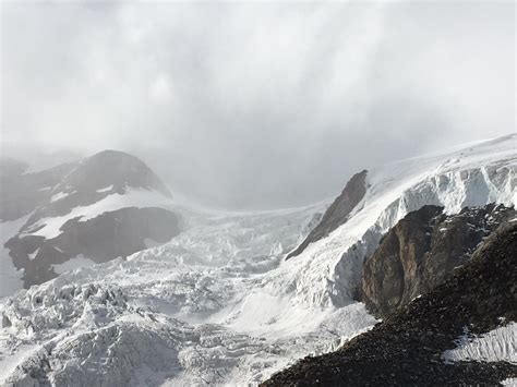 Recuperati Gli Alpinisti Bloccati Sul Monte Rosa E Sul Cervino