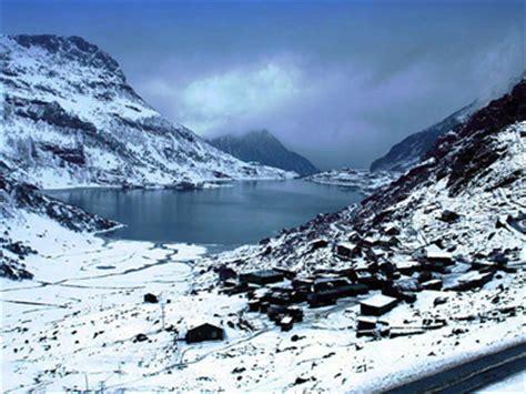 Tsomgo Lake Tour Sikkim