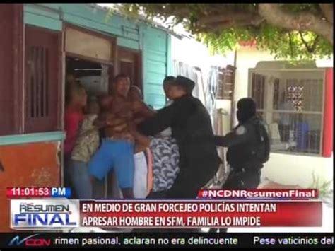 En medio de gran forcejeo policías intentan apresar hombre en SFM