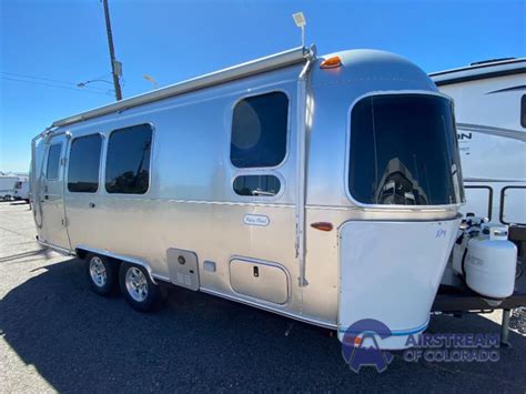 New 2024 Airstream RV Flying Cloud 23FB Twin Travel Trailer At Windish