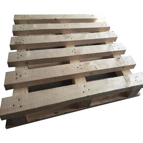 Rectangular 4 Way Rubber Wood Pallet For Packaging Capacity 2 Ton At