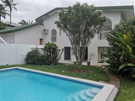 Cocody Danga Cannebiere Louer Une Belle Villa Duplex De Type