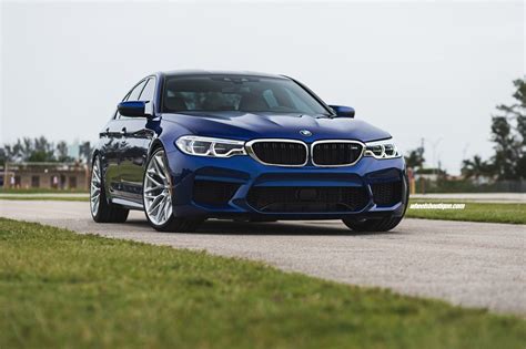 BMW F90 M5 On HRE P200 Gallery Wheels Boutique