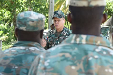 Comandante General De La Armada Realiza Recorrido De Supervisi N