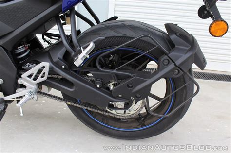 Yamaha Yzf R V Track Ride Review Swingarm