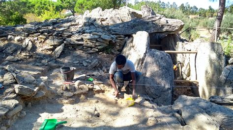 Colaborador Recebe T Tulo De Mestre Em Arqueologia Pr Hist Rica E Arte