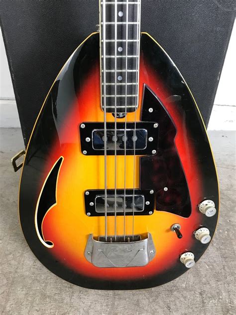 Rare 1968 Vox Teardrop Bass Guitar V284 Stinger Iv Made In Italy At 1stdibs