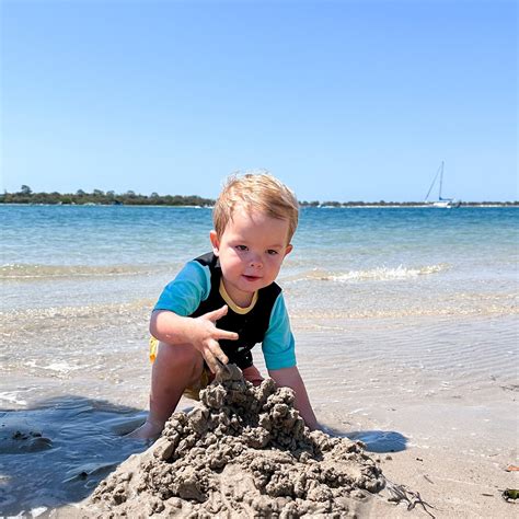 KID FRIENDLY BEACHES: South East Queensland | ;life