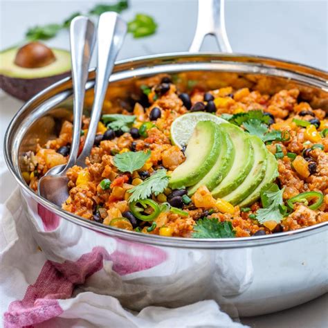 This Taco Cauliflower Rice Skillet Is Bursting With Flavor Clean Food Crush