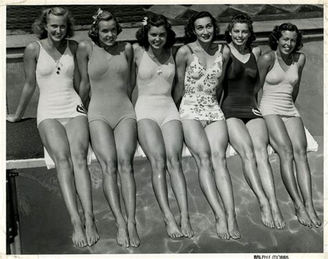 Esther Williams In An Early Picture With Other Bathing Beauties