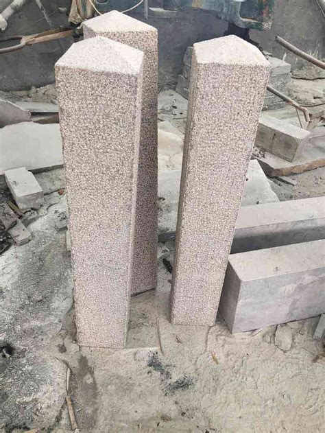 Chinese Granite Posts Wholesale Supplier Stone Pillars Externalgranite