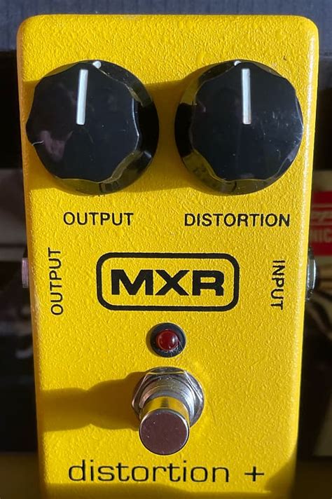 Mxr M104 Distortion 1995 Present Yellow Reverb