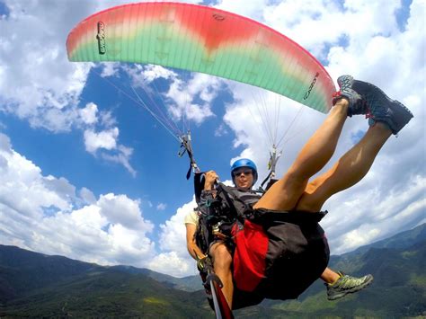 Tandem Paragliding - Paragliding Florence ...since 1506