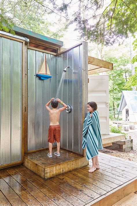 Diy Outdoor Shower Enclosure Camping - 24 Diy Outdoor Shower Plans How To Build An Outdoor ...