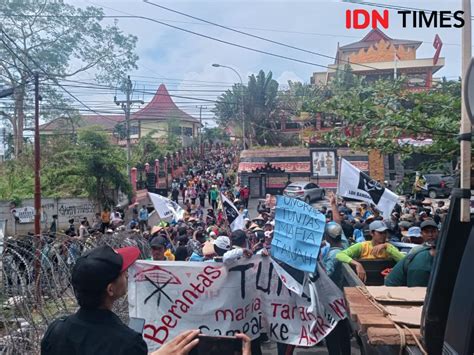 Kaleidoskop Lampung Peristiwa Viral Bima Hingga Komika