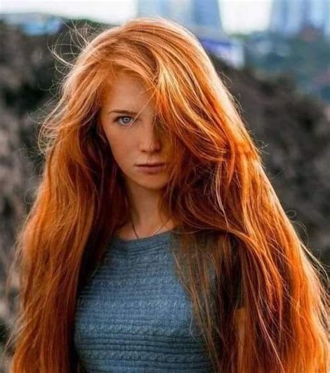 Pin By Thierry Arnould On Rousses Redheads Beautiful Red Hair Long