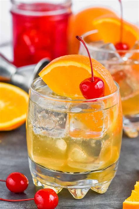 Easy Amaretto Sour Recipe Wine And Glue