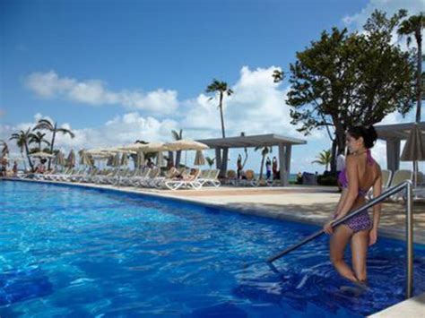 Best Price on Riu Palace Peninsula Hotel in Cancun + Reviews!