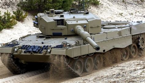 Spain Sends Ukraine Batch Of Leopard Tanks