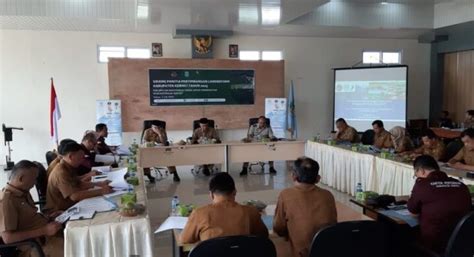 Bupati Adirozal Pimpin Sidang Panitia Pertimbangan Landreform